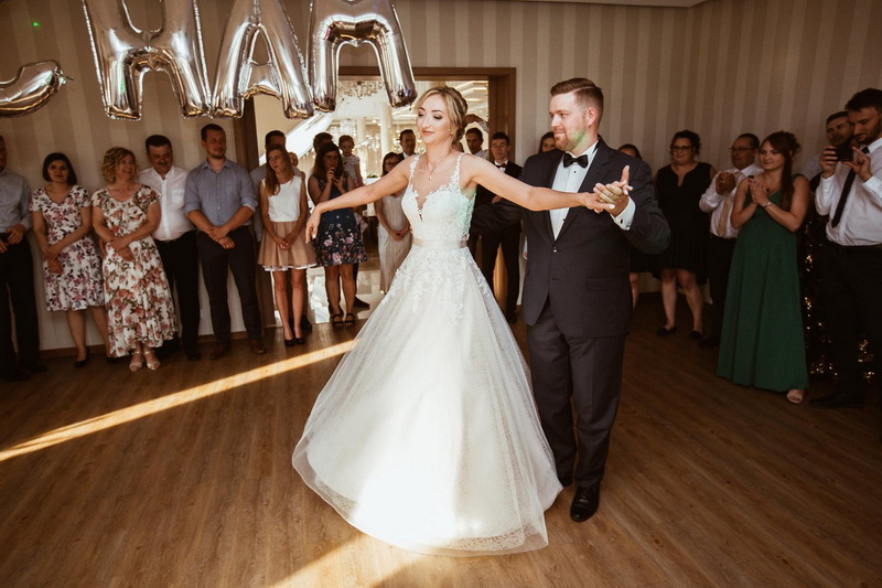 Jadwiga i Mateusz - pierwszy taniec weselny